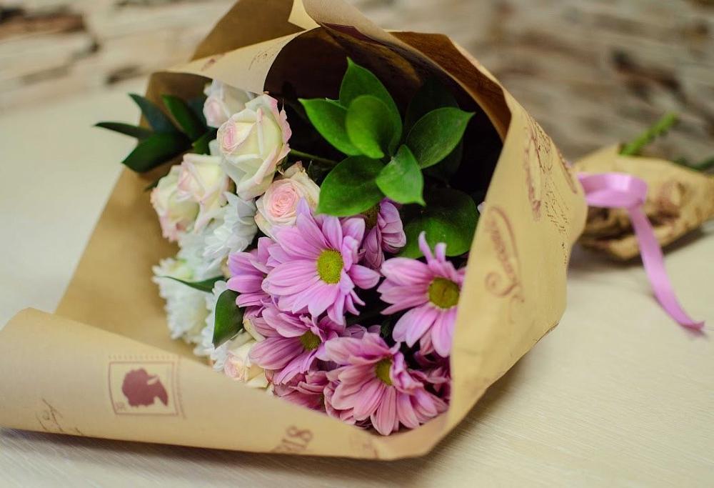 Букет цветов из: Розы и Хризантемы в Полтавской