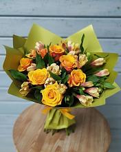 Букет цветов из:  Альстромерии и Розы в Полтавской