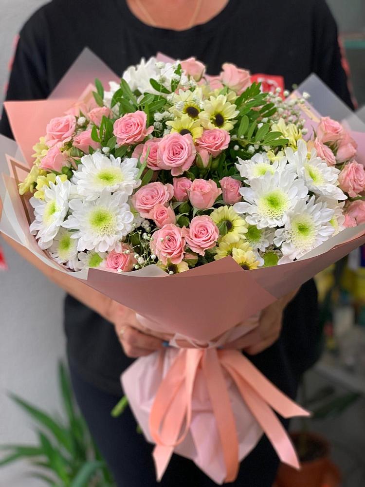 Букет цветов из: Розы и Хризантемы в Полтавской