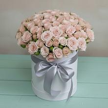 Цветочная композиция из Розы в шляпной коробке в Полтавской