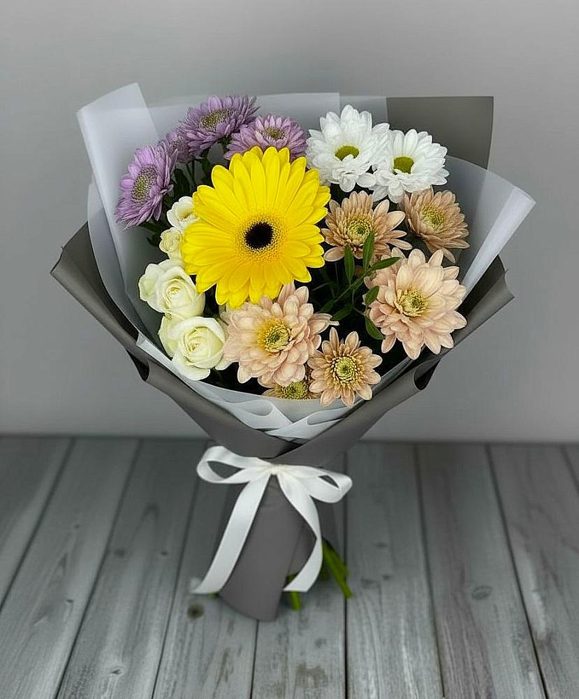 Букет цветов из: Розы, Герберы и Хризантемы в Полтавской