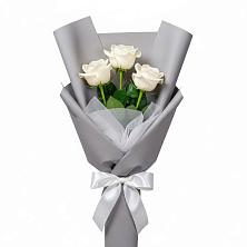 Букет 3 белые розы в Полтавской