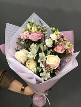 Букет цветов из:  Альстромерии, Розы и Лизиантусы #REPLACE_PRED# Полтавской