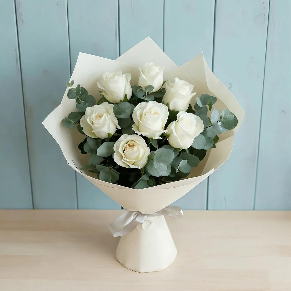 Букет Белые розы в Эвкалипте в Полтавской
