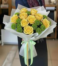 Букет цветов из:  Хризантемы и Розы в Полтавской