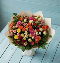 Букет Микс из разноцветных кустовых роз в Полтавской